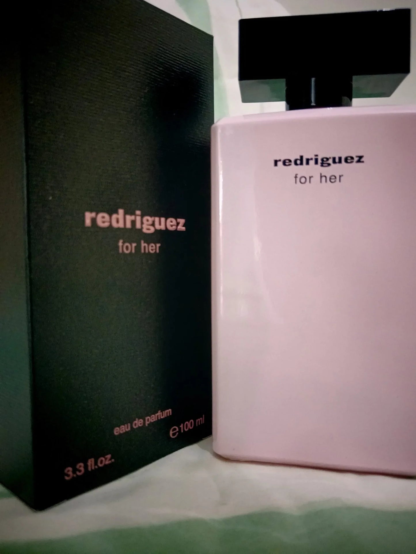 Redriguez For Her (Pink Bottle/Black Box) (Inspired by Rodriguez for her by Narciso.)
