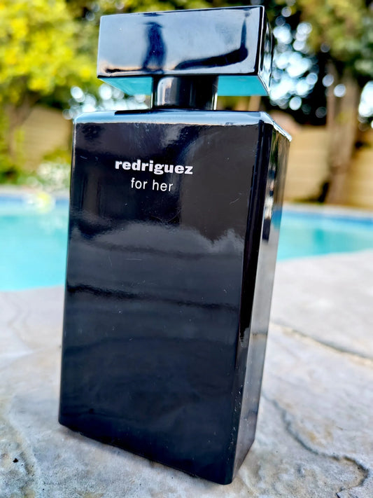 Redriguez For Her (Black Bottle/Pink Box) (Inspired by Rodriguez for her by Narciso.)
